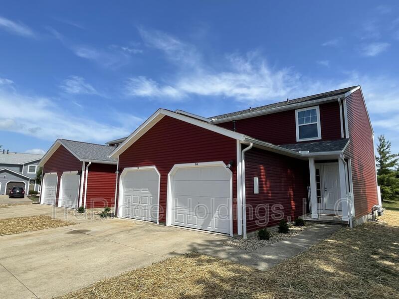 4757 Ledgewood Dr, Medina, OH 44256 Condo for Rent in Medina, OH