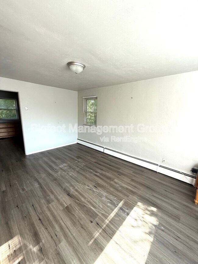 Foto del edificio - 1202 Garfield St