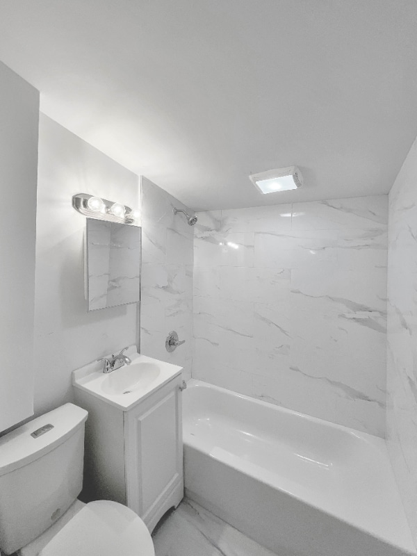 Photo - 160 McClellan St Townhome