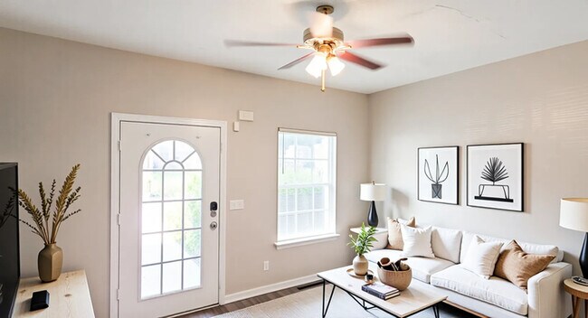 Foto del edificio - 395 Haverhill Ln
