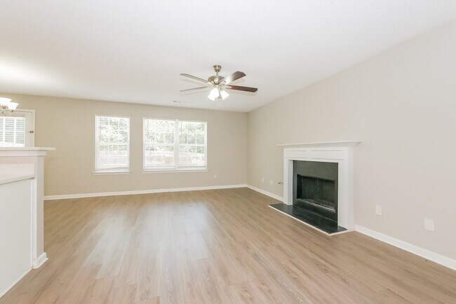 Foto del edificio - 448 Thistle Cove