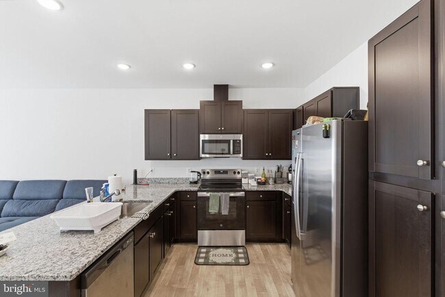 Building Photo - 2618 Grey Wolf Ln