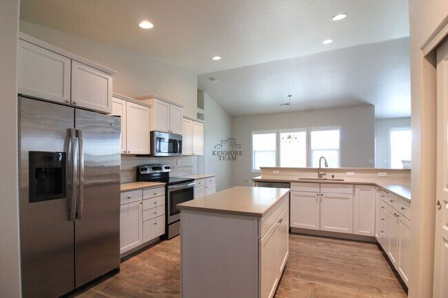 Foto del edificio - 6914 Three Rivers Dr