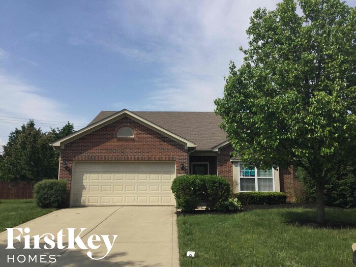 Primary Photo - 17062 Black Cherry Ct