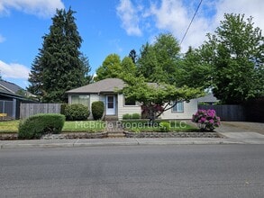 Building Photo - 260 N Knights Bridge Rd Building Photo - 260 N Knights Bridge Rd