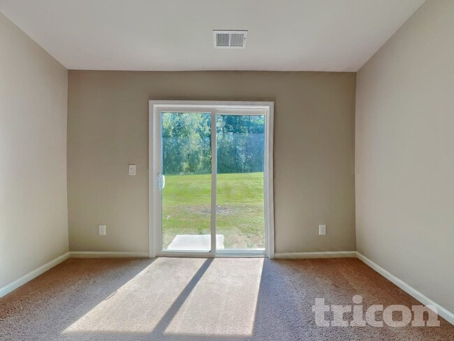 Foto del edificio - 310 Coleshill Rd