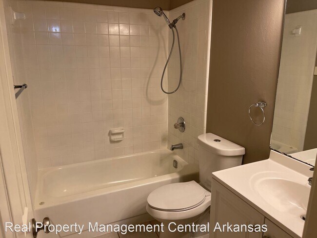 Building Photo - 3 br, 2 bath House - 1 Willow Oak Ct