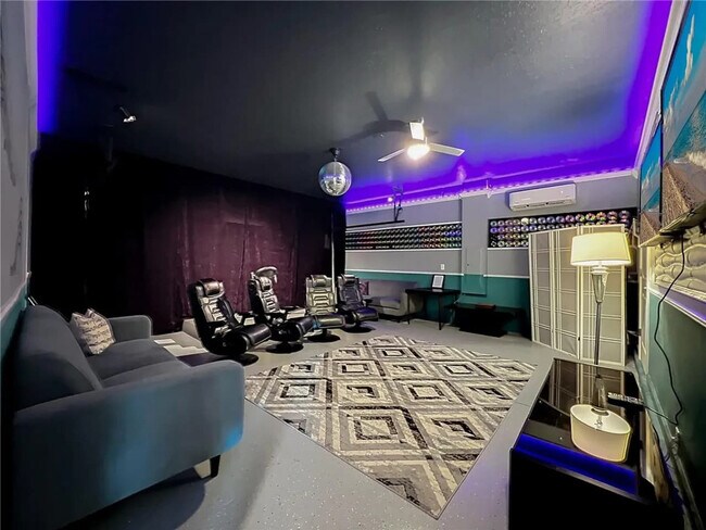 Foto del edificio - 9048 Sand Trap Dr