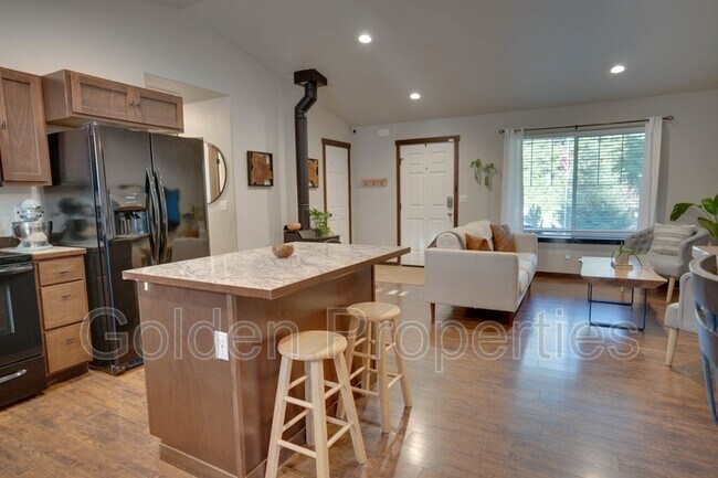 Foto del edificio - 24767 N Corbin Hill Rd