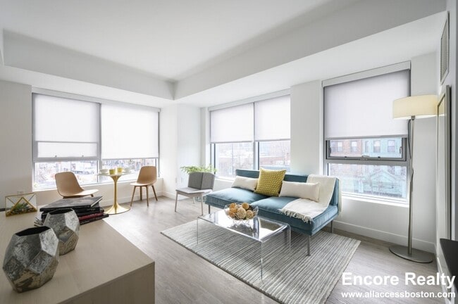 Foto del edificio - 425 Massachusetts Ave