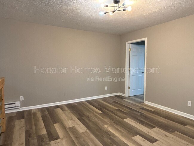 Foto del edificio - 1340 Barth Ave