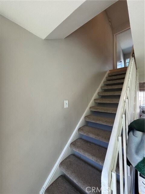 Building Photo - 5094 Via Maria