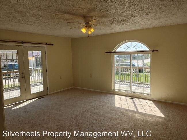 Building Photo - 3 br, 1 bath House - 309 Poplar Street
