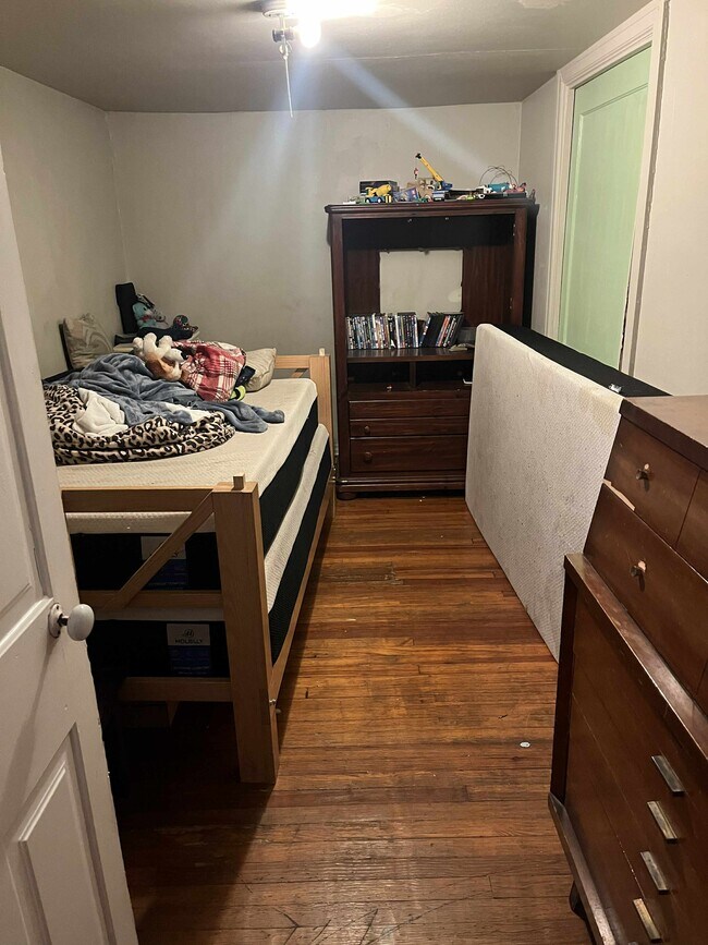 Foto del edificio - 305 7th St