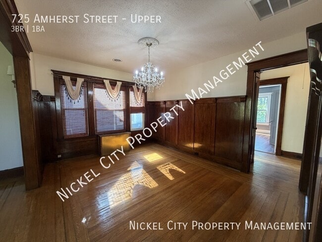 Foto del edificio - 725 Amherst St