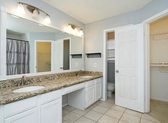 Building Photo - 36 N Morningwood Ct