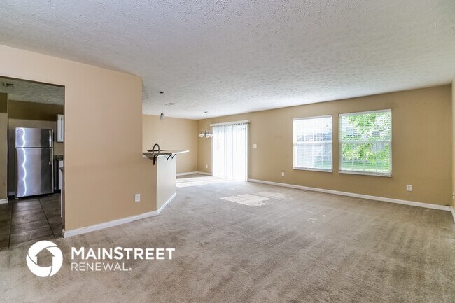 Foto del edificio - 5675 Glass Chimney Ln