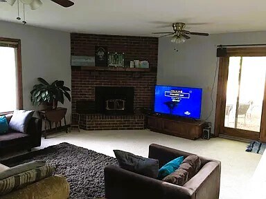 Foto del edificio - 140 Seneca Ln