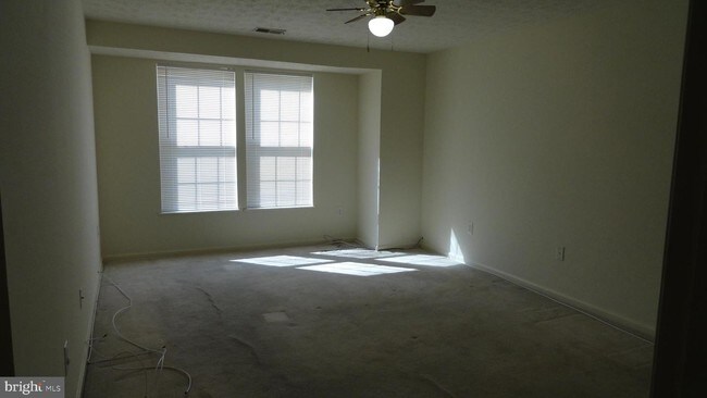 Building Photo - 7906 Valley Manor Rd