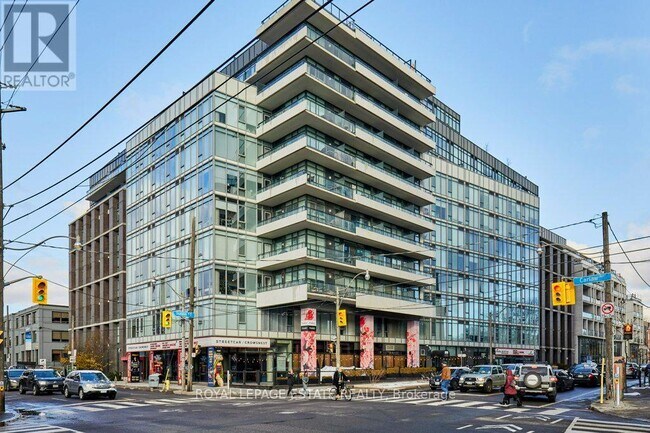 Photo du bâtiment - 1190 Dundas St E