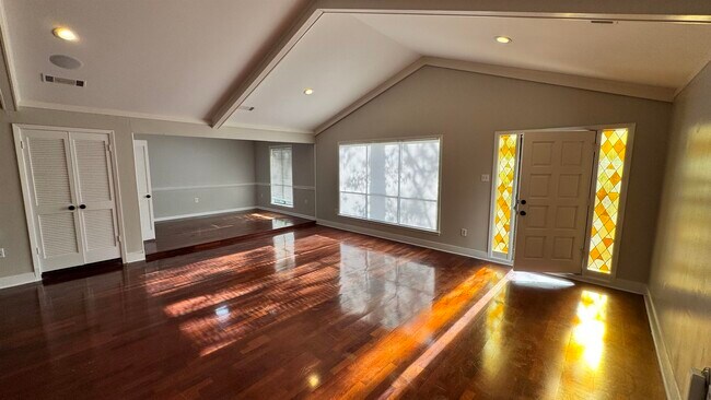 Foto del edificio - 2302 Hawksmoor Pl