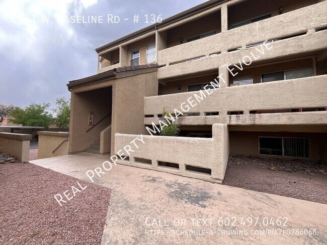Building Photo - Cozy Mesa Condo