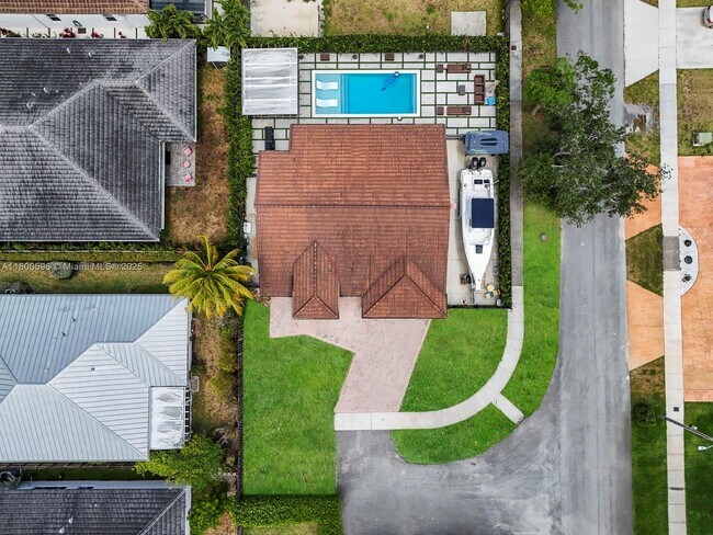 Building Photo - 17835 SW 150th Ct