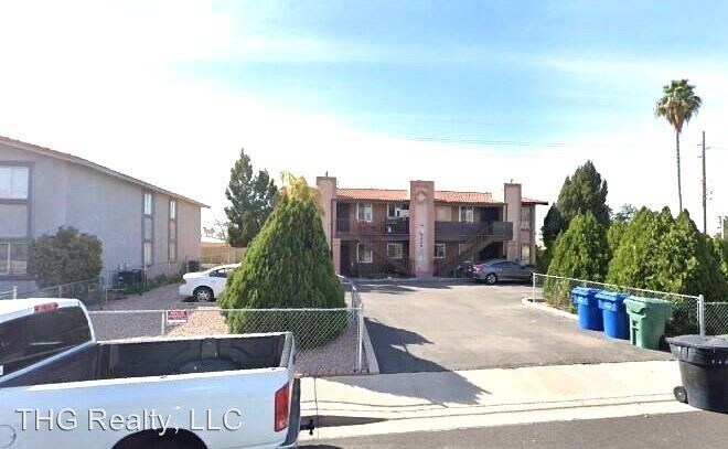 Primary Photo - 3029 E Cicero St