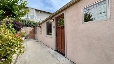 Building Photo - 1453 Lizzie St