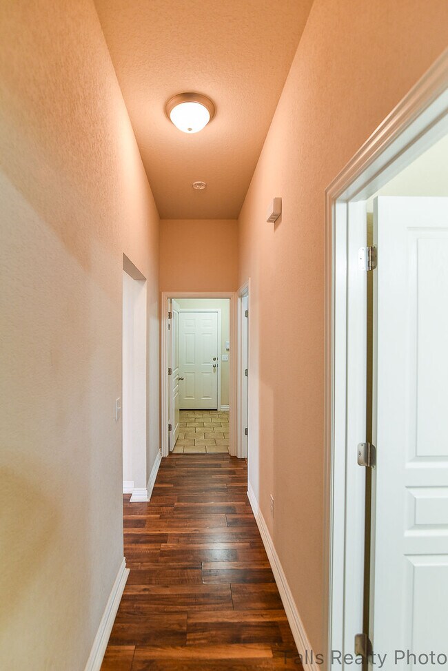 Foto del edificio - 4916 Olivia Lane