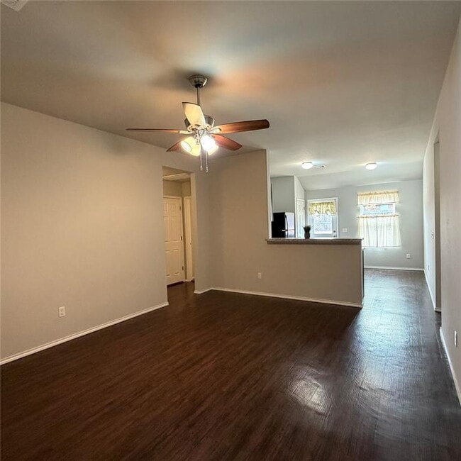 Building Photo - 2044 Autumn Way