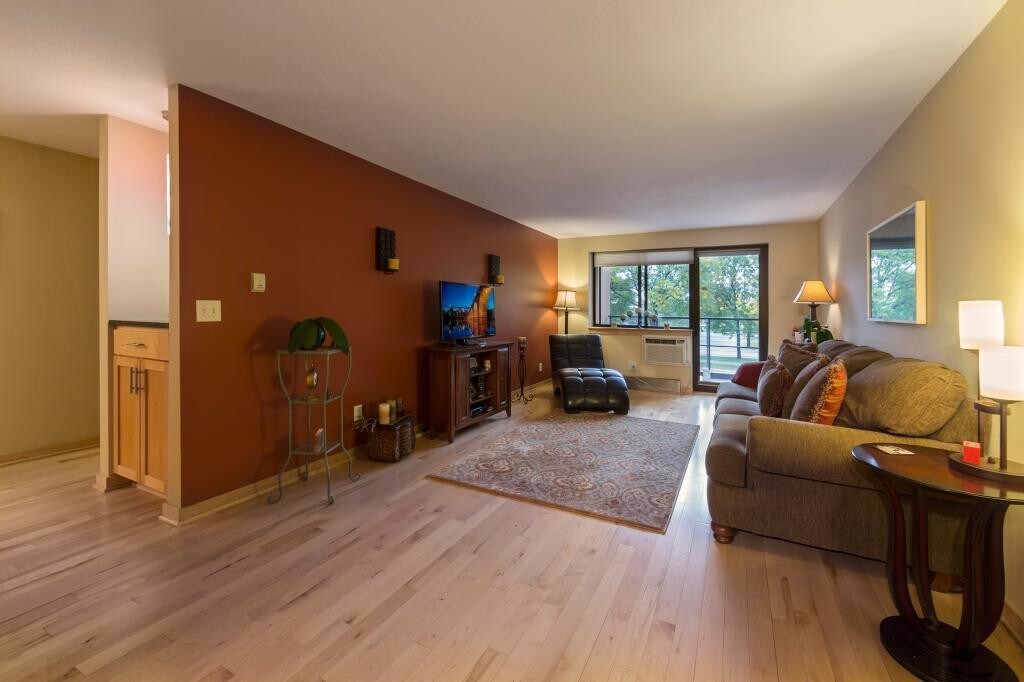 Foto principal - 311 Kenwood Pkwy