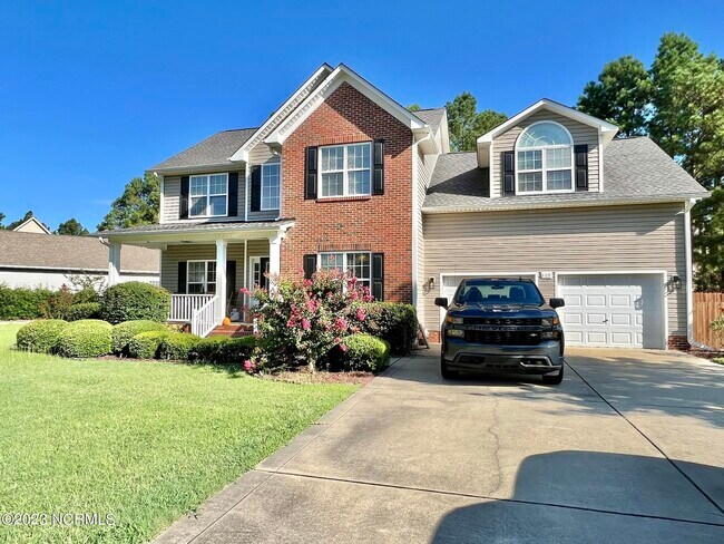 Building Photo - 109 Sandy Springs Rd