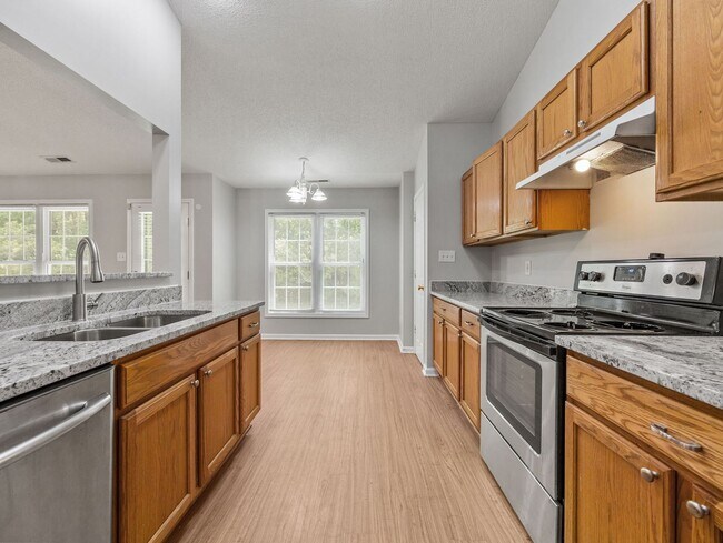 Foto del edificio - Welcome to Raintree!