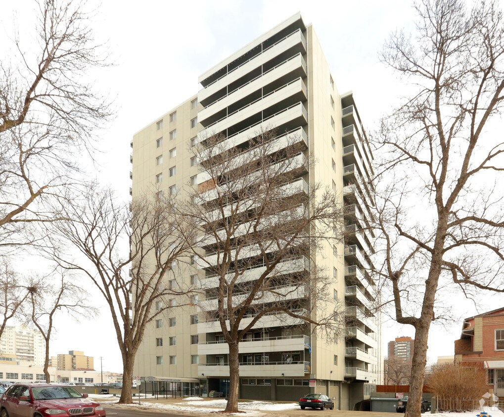 Building Photo - Lancaster Tower