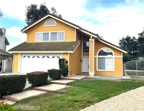 Building Photo - 1349 Crestmont Dr