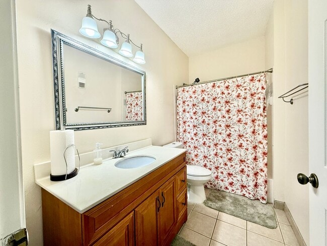 Building Photo - Turnkey and Move-in ready! Fully Furnished...