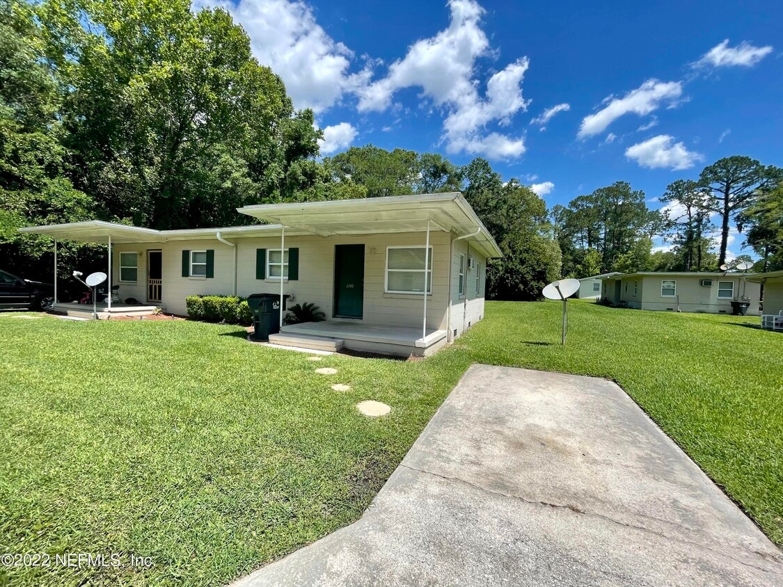 6140 Catoma St, Jacksonville, FL 32244 House Rental in Jacksonville