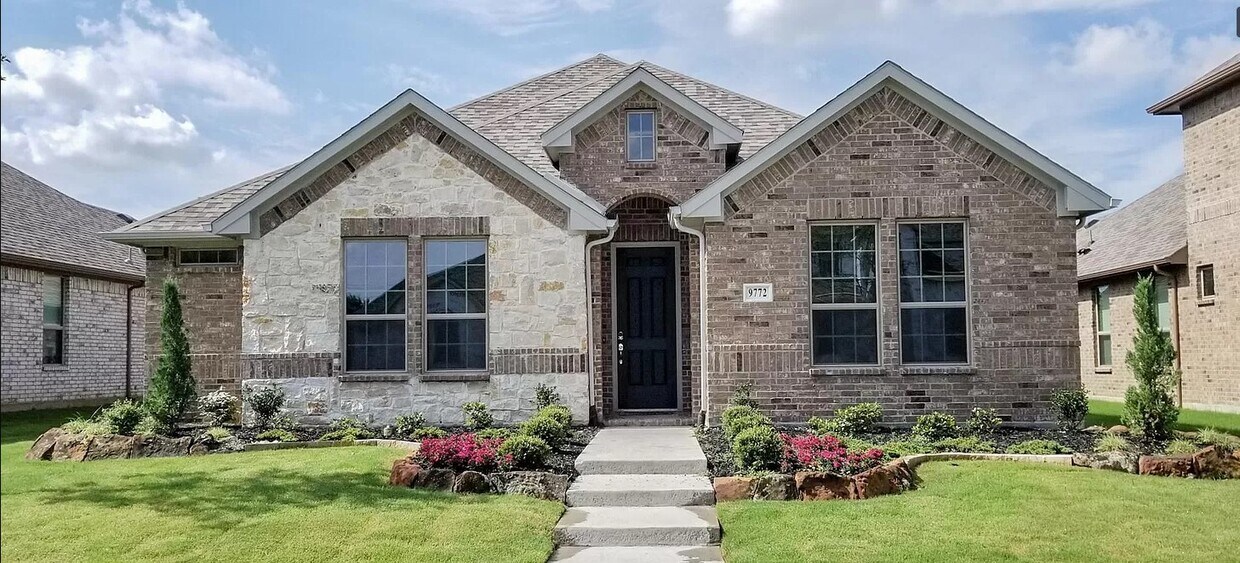 Foto principal - 9772 Staffordshire Rd