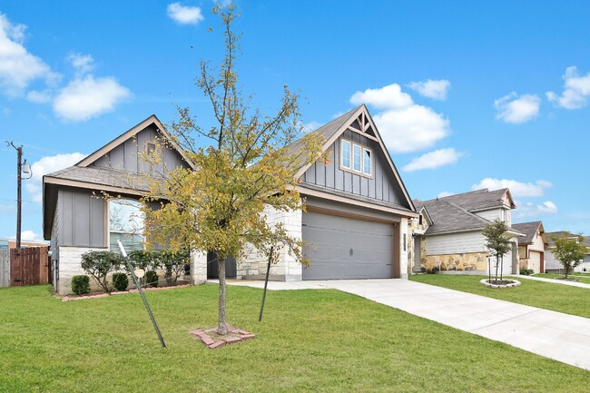 Building Photo - 3520 Addison St