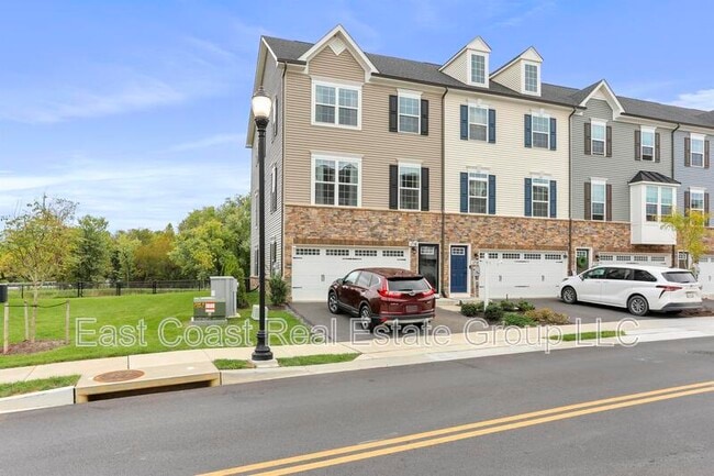 Building Photo - 1716 Atlas Dr