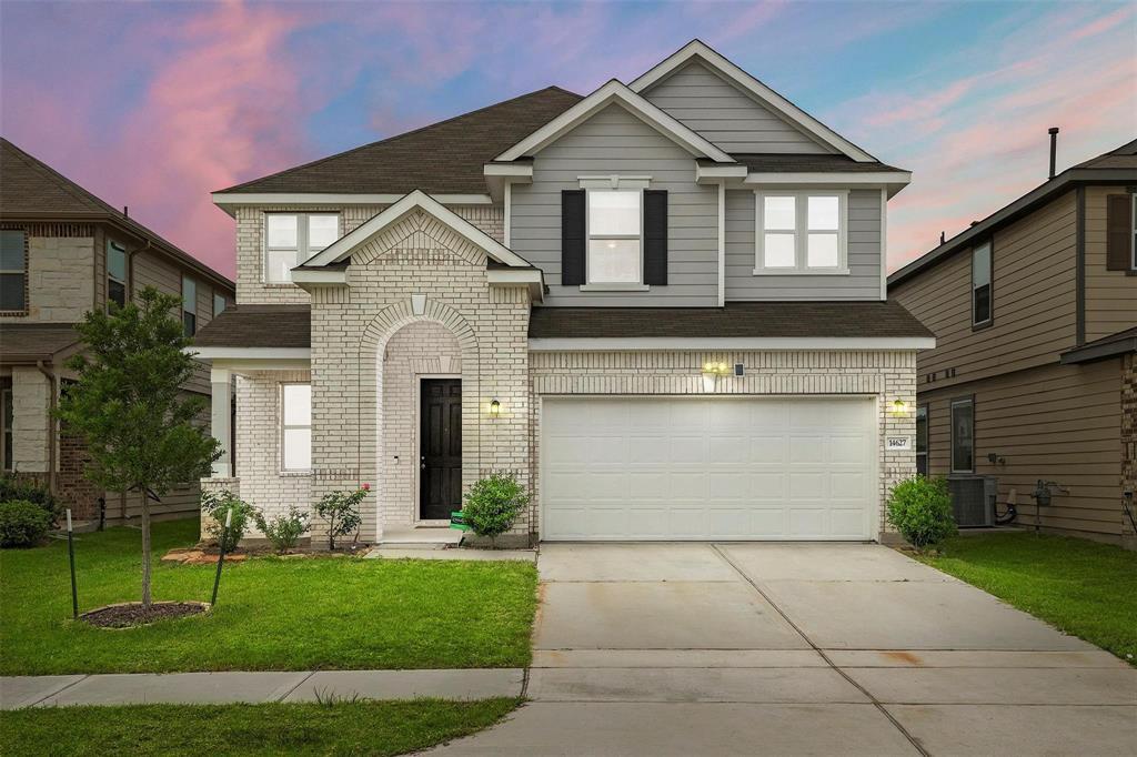 Foto principal - 14627 Monterey Cypress Dr