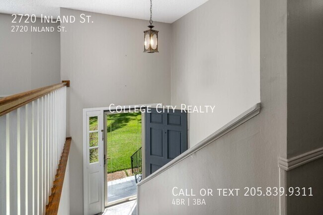 Building Photo - 2720 Inland St