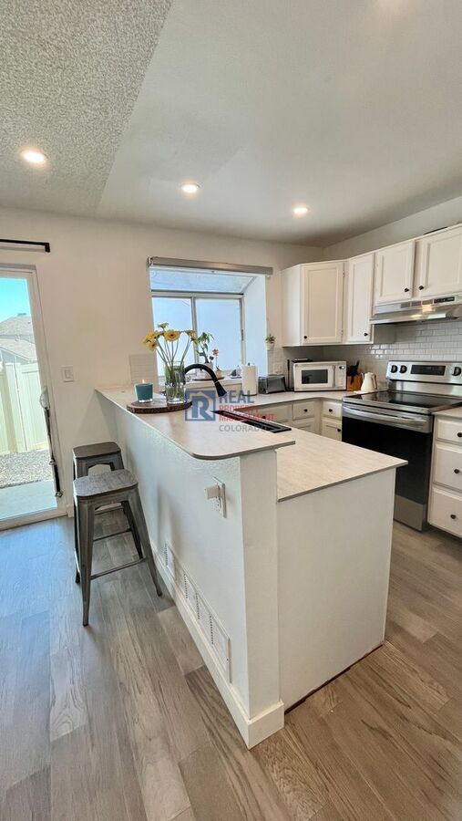 Foto del edificio - 9701 W Chatfield Ave