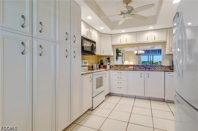 Foto del edificio - 12641 Kelly Sands Way