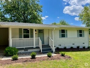 Building Photo - 763 San Fernando Dr