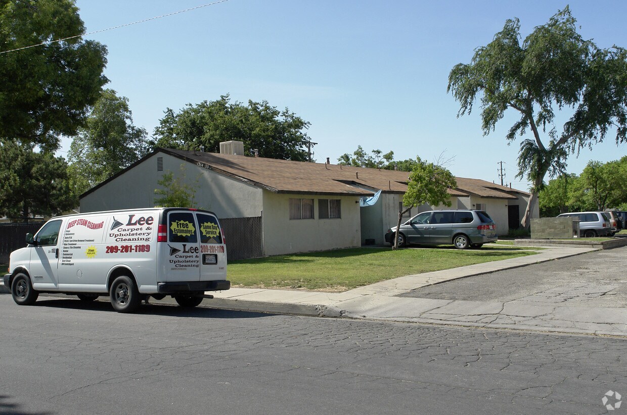 Foto principal - 1314 W 3rd St