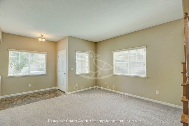 Building Photo - 1385 Black Bear St