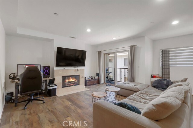 Foto del edificio - 1611 W 208th St