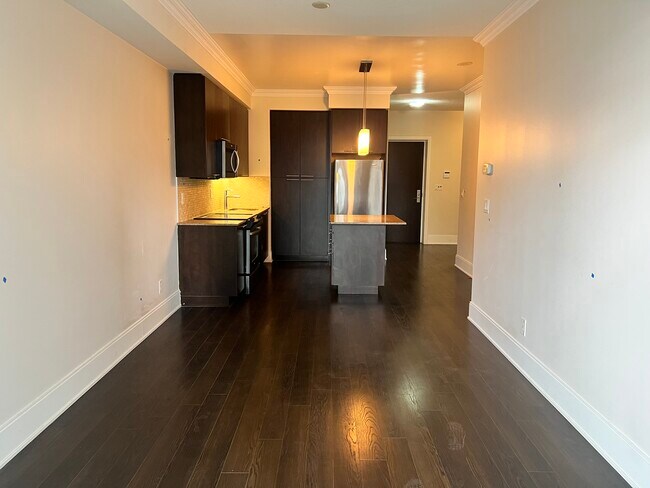 Photo du bâtiment - Beautiful Suite at the Heart of Yonge and ...